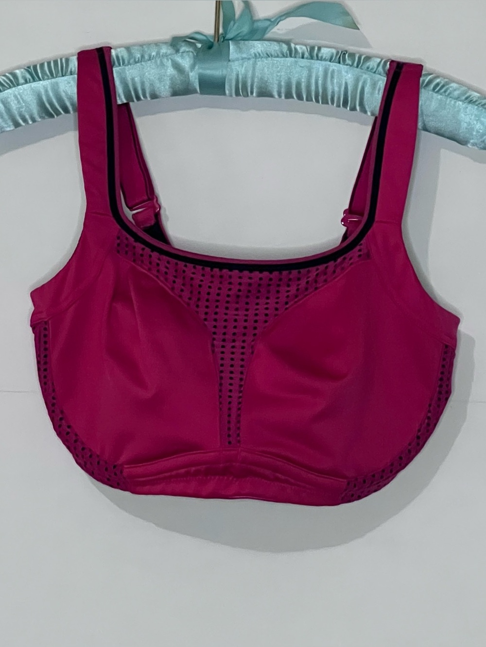 Soma Sport Size 32DD Max Support Underwire Sports Bra Pink Full Coverage 1116